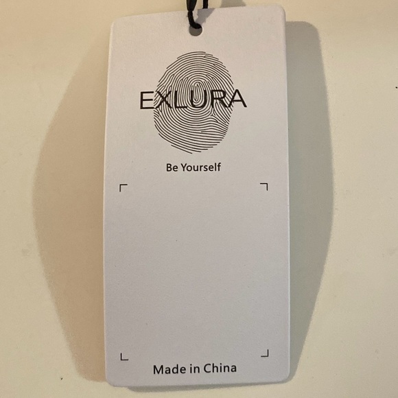 Exlura Women's Medium Green Poncho - Picture 5 of 6